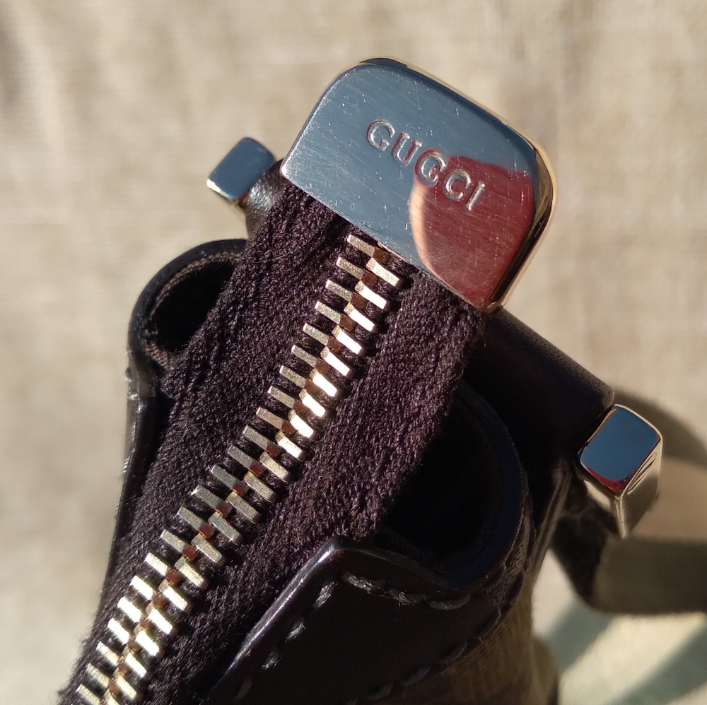 Gucci GG Monogram Web Medium Crossbody Bag - Picture 11 of 15